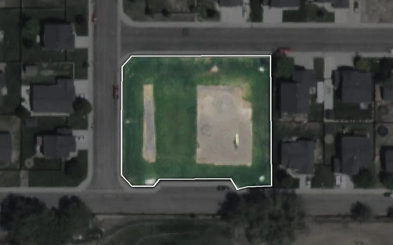 Aerial view of Colonial Park